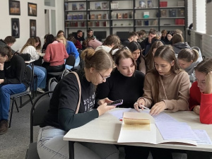 Фото-квест до Дня студента: як молодь Кривого Рогу пізнавала історію міста