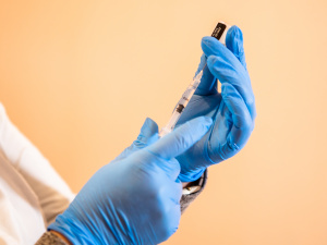 Пункти щеплення Дніпропетровської області отримали нову партію вакцини від COVID-19