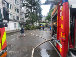 Загинув містянин: вранці у Кривому Розі гасили пожежу в інфекційній лікарні