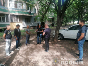 У Кривому Розі затримали злочинне угруповання причетне до розбійного нападу на містянина