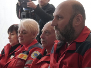 Медичні бригади, фото управління преси Криворізького міськвиконкому 