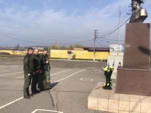 Вічна слава полеглим: у Кривому Розі гвардійці вшанували пам'ять Героїв