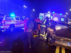 Через негоду у Кривому Розі сталося декілька ДТП, є постраждалі