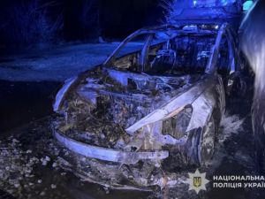 Підпалював автомобілі на замовлення рф: у Кривому Розі викрили 16-річного підлітка