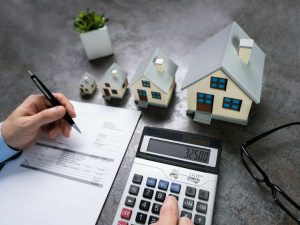 Кому і куди потрібно звернутися за продовженням субсидії: роз’яснення Пенсійного фонду