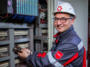 Метінвест запрошує на роботу у Кривому Розі: кандидатам без досвіду пропонують фінансове заохочення у 50 000 гривень