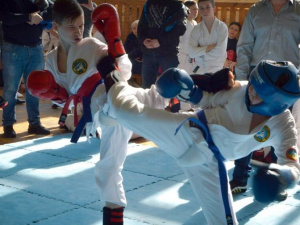 Фото із офіційної сторінки школи єдиноборств "Рукопашник" у соціальній мережі Facebook