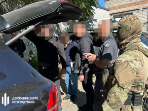 Хотіли уникнути служби: на Дніпропетровщині викрили змову військових