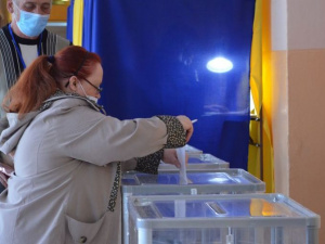Соціологи назвали причини низької явки українців на місцевих виборах-2020