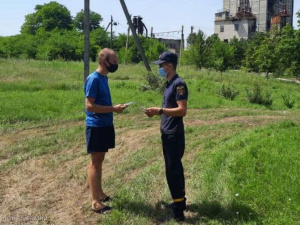 У Кривому Розі надзвичайники нагадали аграріям про пожежну безпеку на полях