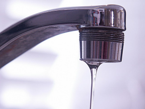 Ремонтні роботи на насосному агрегаті в одному з районів Кривого Рогу: чи буде вода