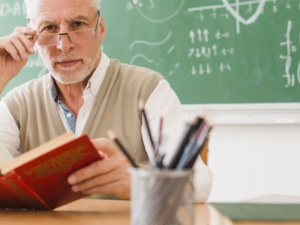 Чи отримають вчителі надбавки за роботу в умовах пандемії COVID-19?