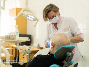 Розкажи ветерану: де на Дніпропетровщині отримати безкоштовну стоматологічну допомогу