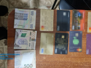 У Кривому Розі затримали групу людей, які збували наркотики у місті: деталі від прокуратури