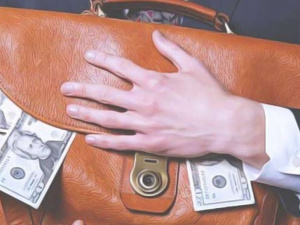 Куди звертатися мешканцям Кривого Рогу, якщо порушили їхні фінансові права (КОРИСНО)