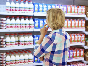 Як зрозуміти, що молоко зіпсоване: ознаки та поради - фото з відкритих джерел