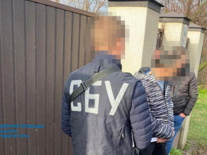 Поширював російську пропаганду у соцмережах: на Дніпропетровщині містянину повідомили про підозру