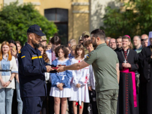 Фото преслужби ДСНС України 