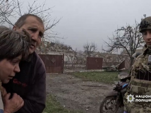 Тисячі врятованих життів: група «Білий янгол» не припиняє евакуацію на Дніпропетровщині