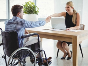 Працевлаштування, фото з відкритих джерел 