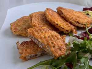 Вафельні бризові з фаршем - фото з відкритих джерел