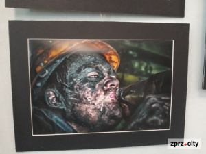 Промисловість як мистецтво: криворізький фотохудожник Водолазський презентував першу виставку в Запоріжжі