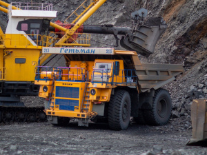 Півроку війни: криворізькі підприємства Метінвесту тримають свій Сталевий Фронт