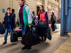 На Дніпропетровщині офіційно зареєстровано більше 240 тисяч переселенців