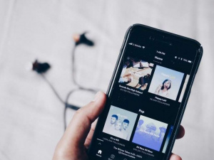 Найбільш популярні пісні 2021 року у світі та Україні – рейтинг від Apple Music та Spotify