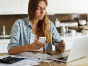 Борги за світло, фото компанії YASNO