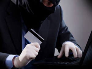 Обережно шахраї! Від імені начальника ДніпрОВА Сергія Лисака просять гроші на «потреби ЗСУ»