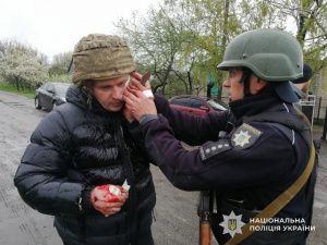 На Дніпропетровщині внаслідок вибуху гранати поранено п’ятьох поліцейських: правопорушника затримали