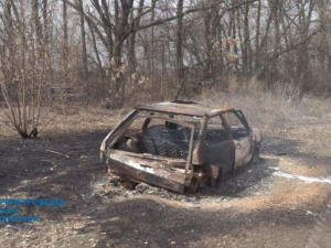 Внаслідок детонації боєприпасу у Криворізькому районі вибухнуло цивільне авто