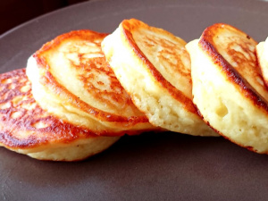 Домашні оладки на кефірі - фото з відкритих джерел