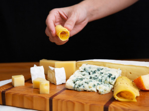 Як правильно заморозити сир і зберегти його текстуру - фото з відкритих джерел