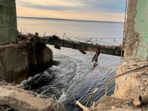 Чи безпечна вода у річці Інгулець після ракетного удару: криворізькі екологи провели дослідження