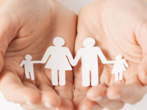 Майже 13 000 сімей переселенців Дніпропетровської області отримали виплати від держави у квітні