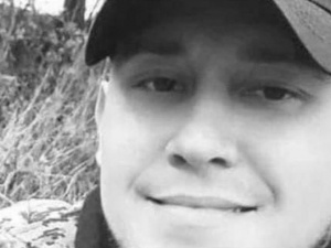 Боронячи Україну, загинув мешканець селища Широке Антон Шломенко