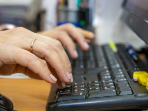 З початку війни у ЦНАПах Дніпропетровської області надали майже 300 тисяч адмінпослуг