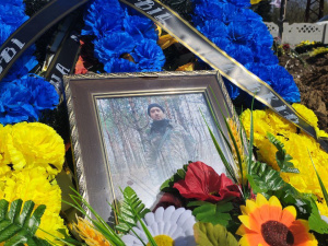 Кривий Ріг попрощався з Олегом Отрубянніковим, який загинув на Донеччині: що відомо про Героя