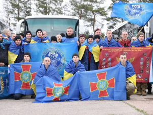 Великодній обмін 11 квітня: з російського полону повернулись троє захисників з Криворіжжя 