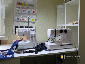 Від машинки до швачної майстерні: як на Дніпропетровщині вимушені переселенки відкрили власну справу