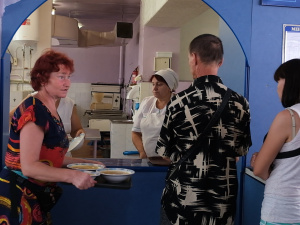 У Кривому Розі Група Метінвест допомагає облаштовувати житло для переселенців