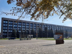 На черговій сесії розглянуть петицію, яка набрала 1 000 голосів