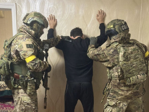 На Дніпропетровщині СБУ затримала агента рф, який шпигував за позиціями HIMARS і далекобійних гаубиць М777