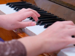 Молоді криворізькі митці можуть позмагатися за президентську стипендію