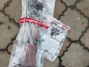 У Криворізькому районі правоохоронці затримали чоловіка, який незаконно зберігав зброю та набої