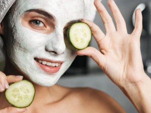 Топ 10 рецептов масок из овощей, фруктов и ягод, которые можно приготовить летом