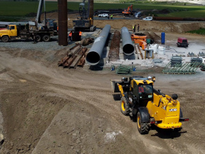 Фото "Автомагістраль-Південь"