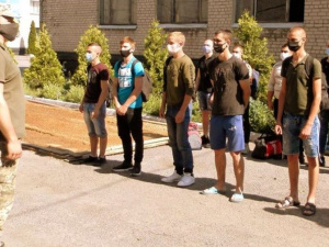 Фото: пресс-служба Днепропетровского областного центра комплектования и социальной поддержки Минобороны Украины